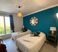 chambre hotel carina