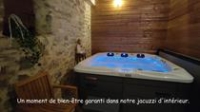 Les Terrasses d'Antonin - Relaxez-vous dans notre jacuzzi d'intérieur