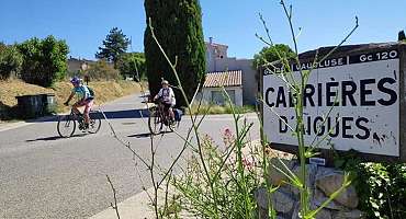 By bike on the footsteps of the filming locations in the Luberon