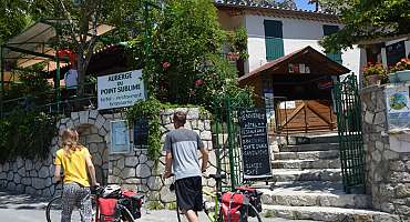 Hôtel-Restaurant Auberge du Point Sublime **